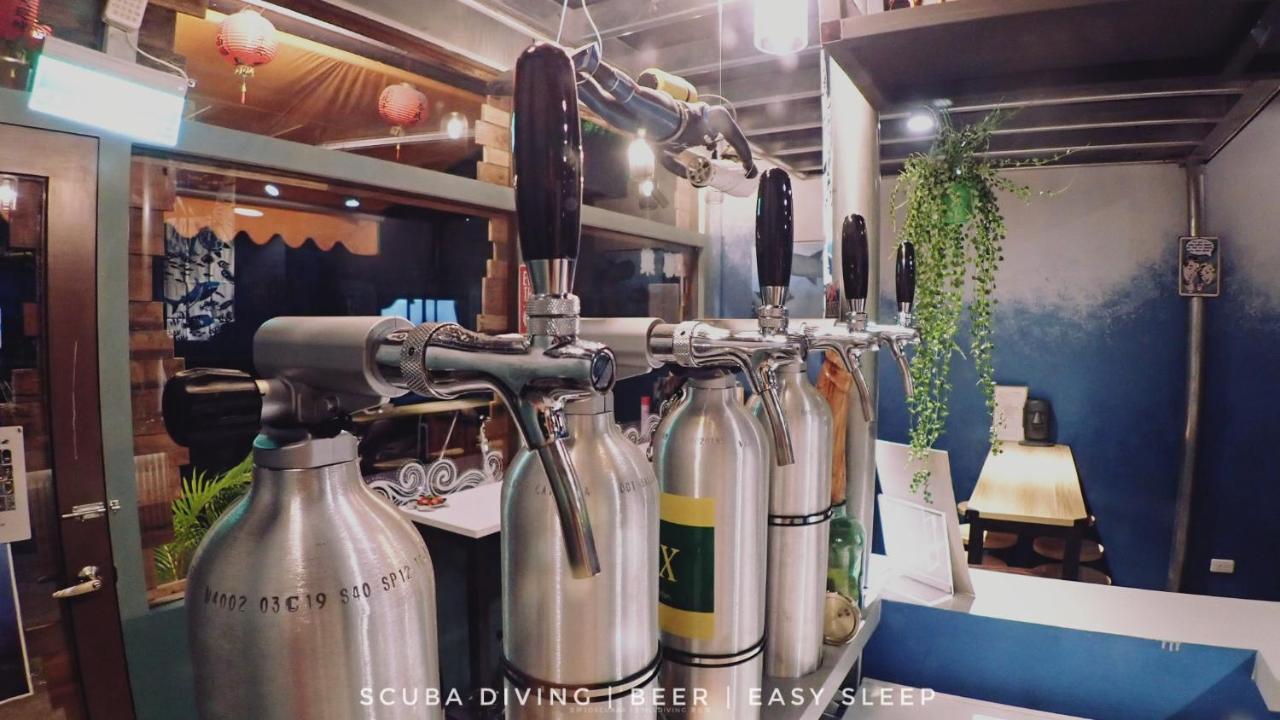 氮醉潛水酒吧旅宿joscubar Diving Hostel Xiaoliuqiu Exterior photo